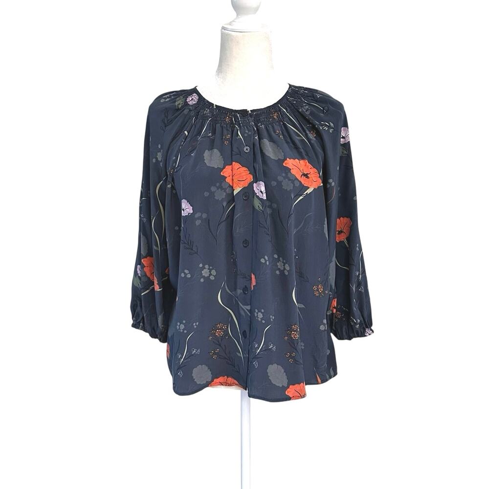 Tucker NYC “The Classic” Silk Blouse Button Down Smocked Neck Size Small